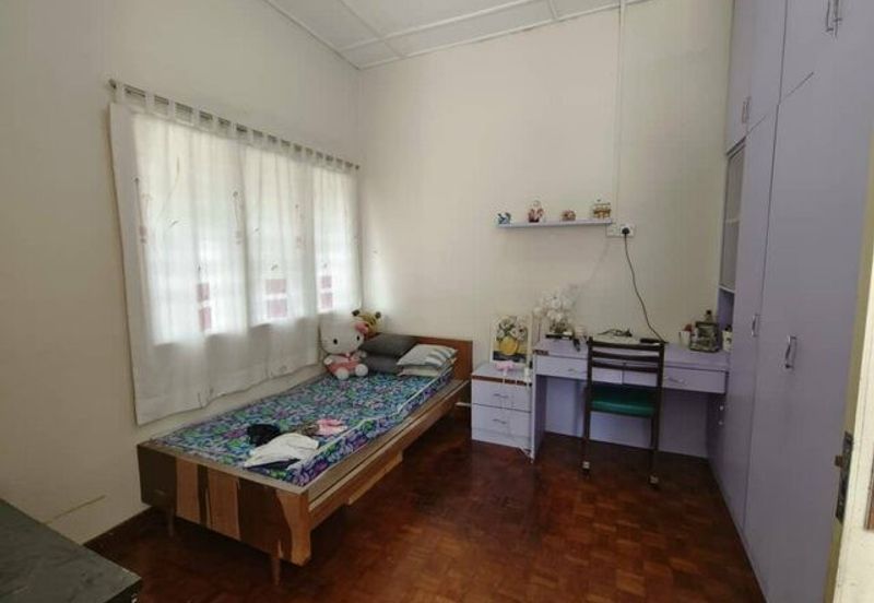 Walk to Shop Hot Area Ipoh Garden FREEHOLD 22*70 Canning Fair Park Simee Town