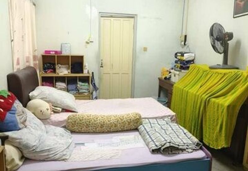 Walk to Shop Hot Area Ipoh Garden FREEHOLD 22*70 Canning Fair Park Simee Town