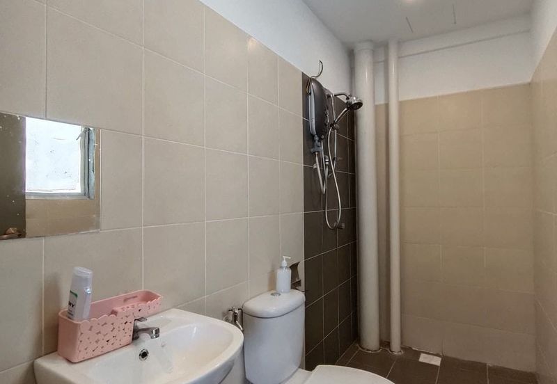 TAMAN MERU IDAMAN (SCIENTEX MERU)