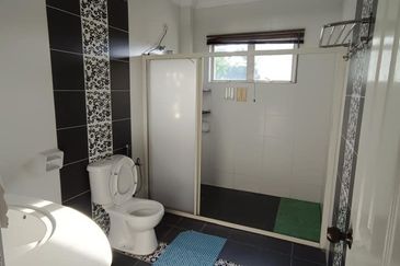 Taman Pengkalan Tiara