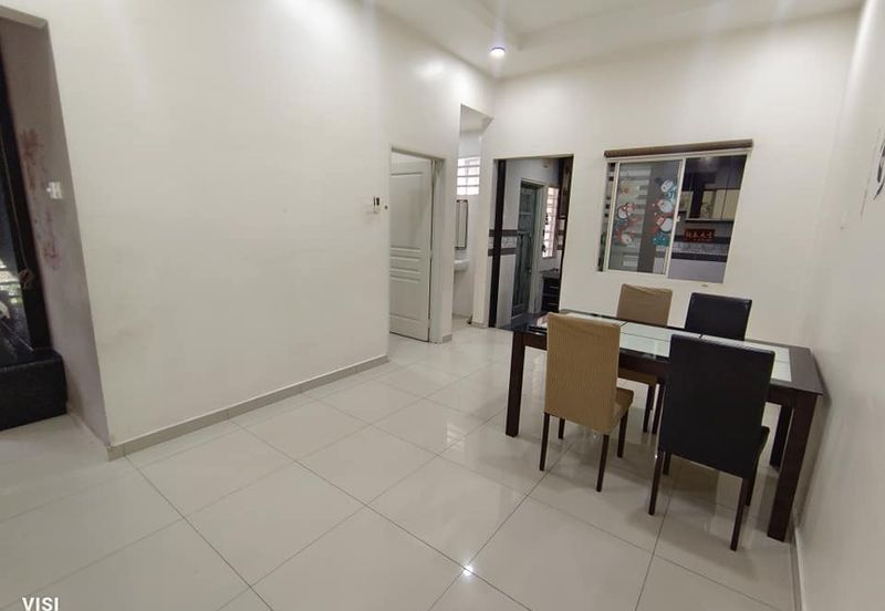 Taman Pengkalan Tiara