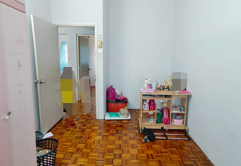 MEDAN PENGKALAN SAUJANA