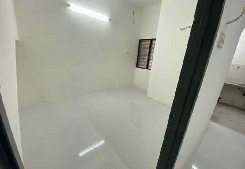 Cheap Rent New Paint Walking Distance 99 Speedmart Desa Tambun Ampang Ipoh Garden Canning