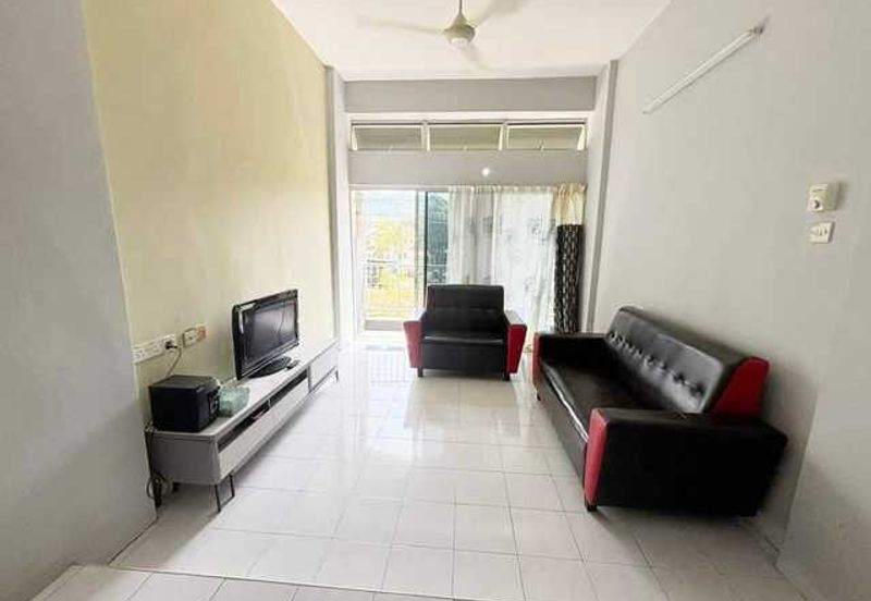 LE COURTS DESA TAMBUN