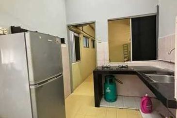 LE COURTS DESA TAMBUN