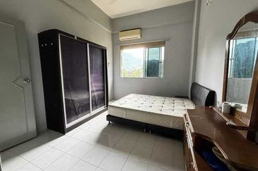 LE COURTS DESA TAMBUN