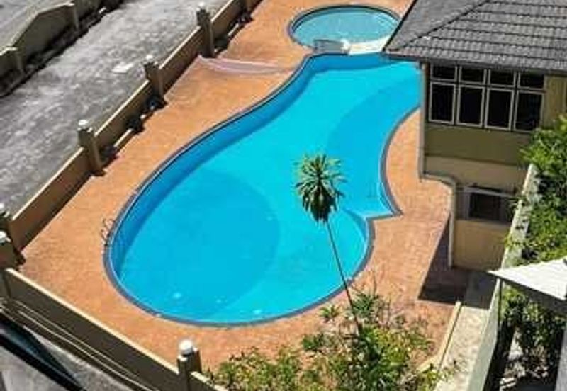 LE COURTS DESA TAMBUN