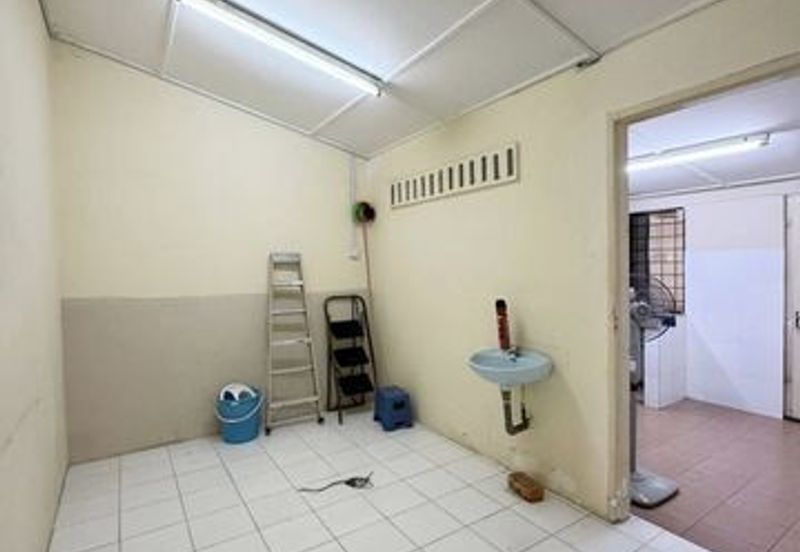 Big Semi D Cheap Rent Partly Furnish Simee Ipoh Garden Fair Park Canning South East 