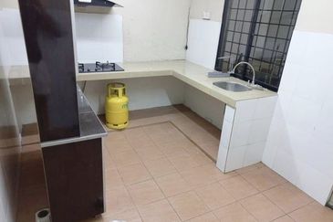 Big Semi D Cheap Rent Partly Furnish Simee Ipoh Garden Fair Park Canning South East 