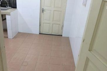 Big Semi D Cheap Rent Partly Furnish Simee Ipoh Garden Fair Park Canning South East 