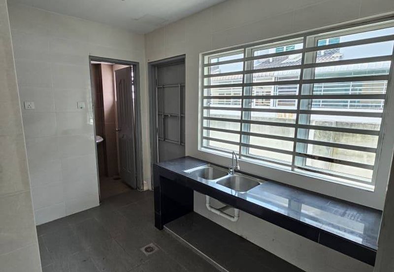 Bandar Baru Sri Klebang, West Park