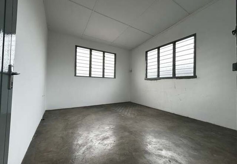 Cheap Sale 22x70 Good Conditon Menglembu Single Storey Wang Berlian Lahat Arkid Rasi Jaya