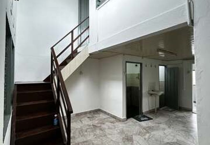 Cheap Sale 22x70 Good Conditon Menglembu Single Storey Wang Berlian Lahat Arkid Rasi Jaya