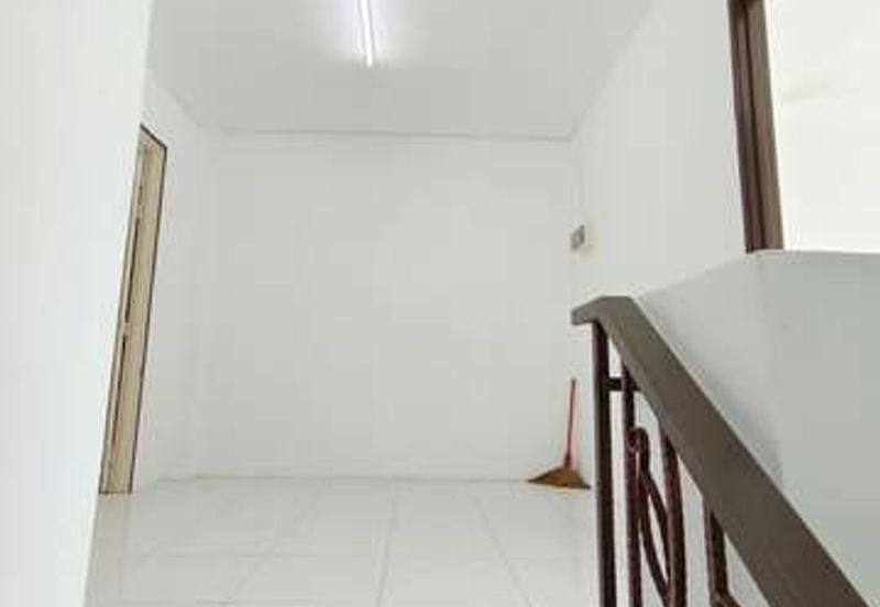 Gate Guard Bercham East Gate Nove Ipoh Garden Pakatan Jaya Bandar Baru Tambun