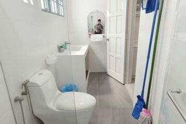 Reno 500k Good Move In Condition 2.5 Sty Semi D Ipoh Town Pasir Puteh Pengkalan Station 18