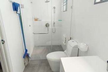 Reno 500k Good Move In Condition 2.5 Sty Semi D Ipoh Town Pasir Puteh Pengkalan Station 18