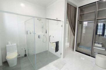 Reno 500k Good Move In Condition 2.5 Sty Semi D Ipoh Town Pasir Puteh Pengkalan Station 18