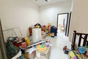 Good Condition 22x70 Menglembu Bistari Bestari Barat Timur Bukit Merah Impiana Adril