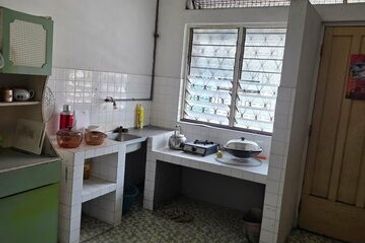 Cheap Sale 4 Room First Garden Taman Pertama Silibin Buntong Ipoh Town