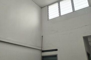 Cheap Sale 4 Room First Garden Taman Pertama Silibin Buntong Ipoh Town