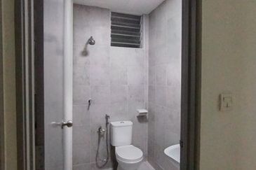 Cheap Rent 3 Room Falim Condo Kampung Paloh Ipoh Town Canning Garden Pekan Menglembu