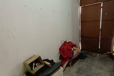 Hot Area First Garden 22x70 Taman Pertama Silibin Buntong Rishah Menglembu 