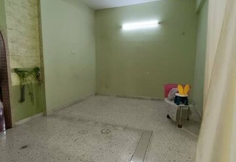 Hot Area First Garden 22x70 Taman Pertama Silibin Buntong Rishah Menglembu 