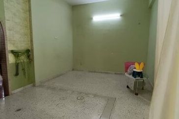 Hot Area First Garden 22x70 Taman Pertama Silibin Buntong Rishah Menglembu 