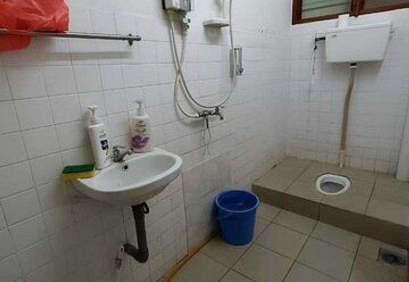 Hot Area First Garden 22x70 Taman Pertama Silibin Buntong Rishah Menglembu 