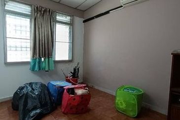 Hot Area First Garden 22x70 Taman Pertama Silibin Buntong Rishah Menglembu 