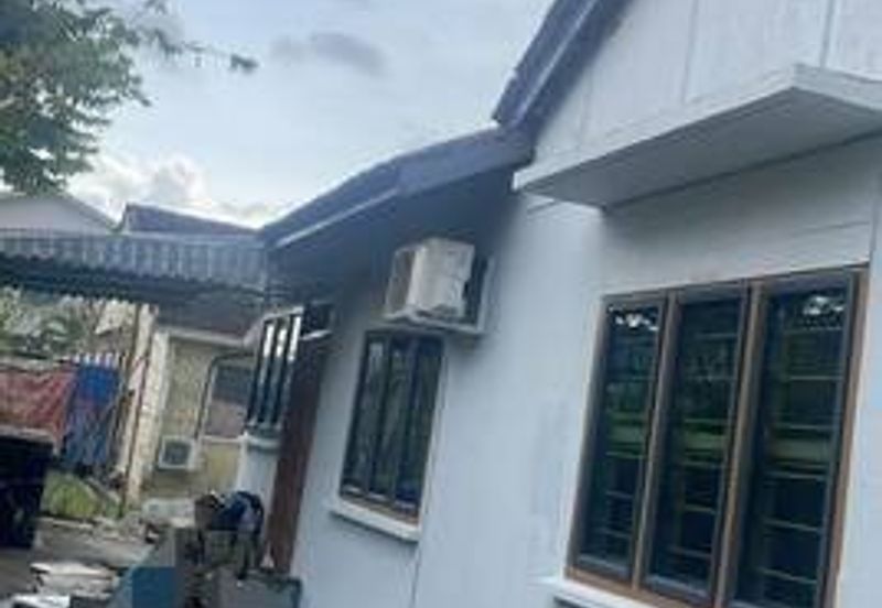 Walk to Shop 3000sqft Big Semi D Single Storey Pasir Puteh Pengkalan Station 18 Pinji Ipoh Town