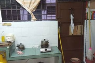 Move In & Good Condition Menglembu Arkid Rasi Jaya Sepakat Wang Timur Barat Bukit Merah