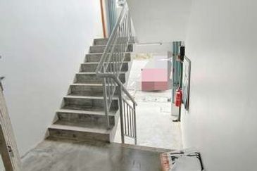 Ground Floor Fully Furnish Alpine Tambun Condo Permai Lake View Bercham Ipoh Garden East