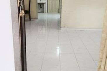 Easy Parking Near Field Pengkalan Ria Pegoh Pinji Mewah Indah Station 18 Tiara