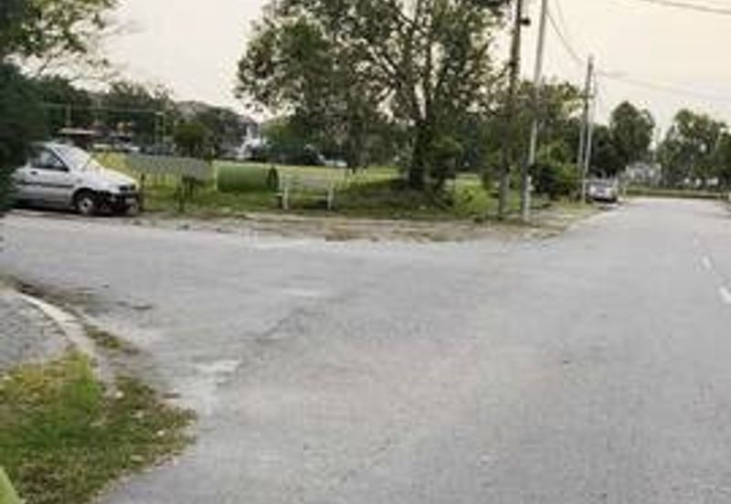 Easy Parking Near Field Pengkalan Ria Pegoh Pinji Mewah Indah Station 18 Tiara