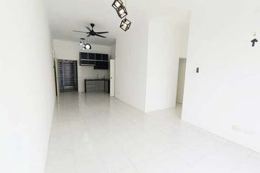 Kitchen Cabinet Wet Kitchen)Casa Residence Idaman Kleabng Kelebang Sky Garden Chemor Chepor