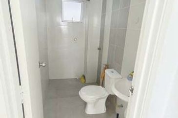 Kitchen Cabinet Wet Kitchen)Casa Residence Idaman Kleabng Kelebang Sky Garden Chemor Chepor