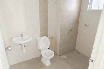 Kitchen Cabinet Wet Kitchen)Casa Residence Idaman Kleabng Kelebang Sky Garden Chemor Chepor