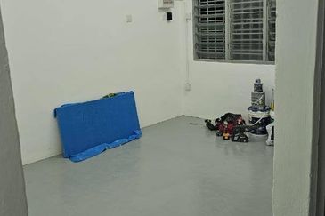 Flat Taman Mewah Bercham