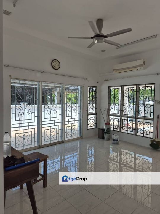 New Paint Semi D Single Storey Open Facing Near Masjid)Tambun Bandar B, Perak, Kinta