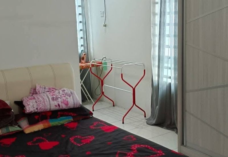 TAMAN ANJUNG BERCHAM MEGAH