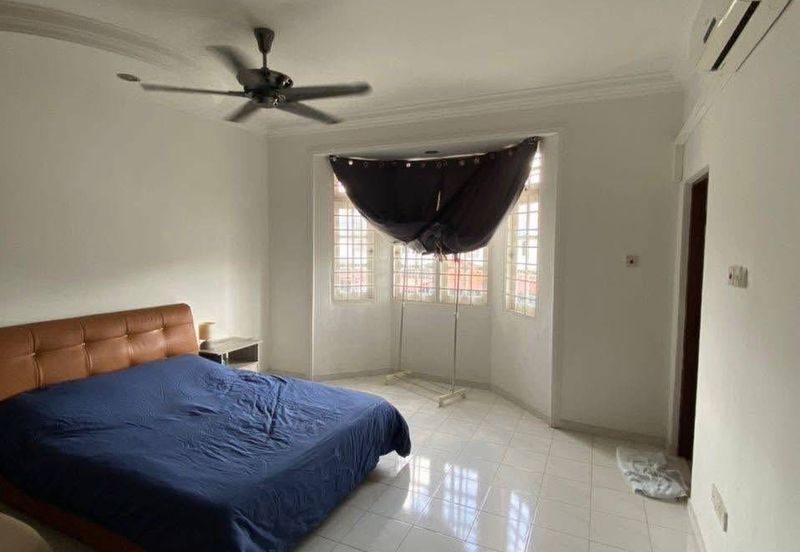 TAMAN ANJUNG BERCHAM MEGAH