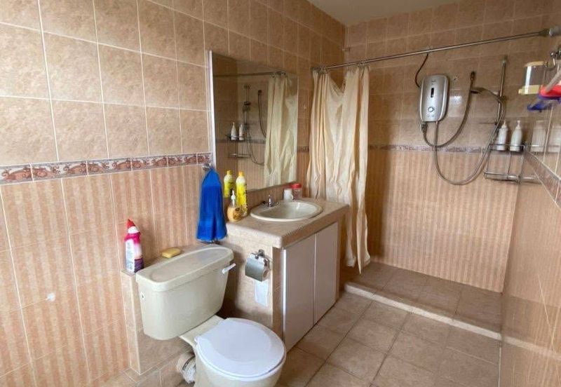 TAMAN ANJUNG BERCHAM MEGAH