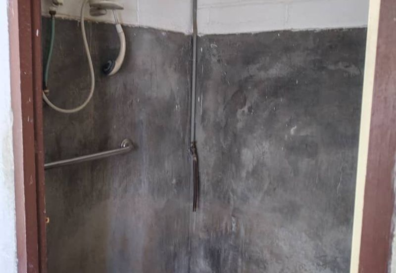 ANJUNG BERCHAM UTAMA