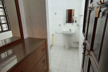 Taman Ipoh Selatan (Ipoh Garden South)