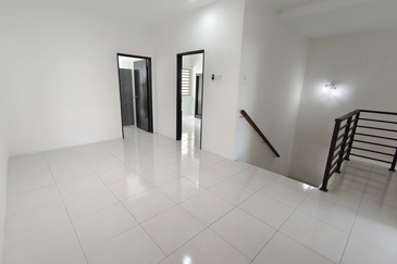 Taman Pengkalan Tiara