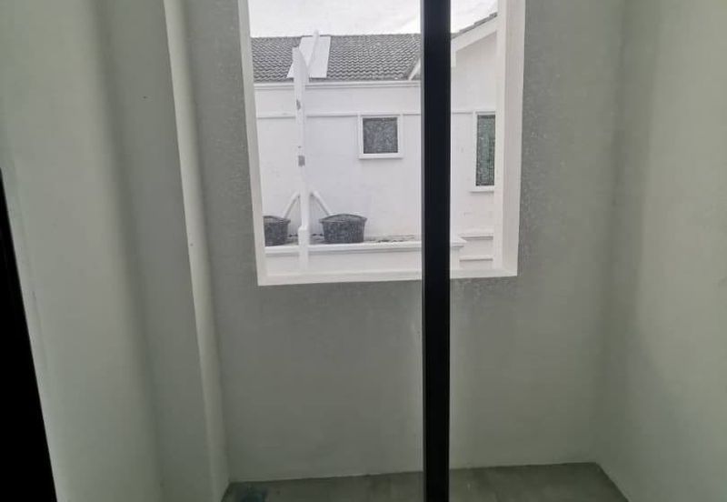 1-ACASIA @ PANORAMA LAPANGAN AKASIA