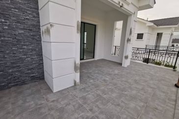 1-ACASIA @ PANORAMA LAPANGAN AKASIA