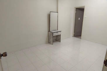 Taman Pengkalan Barat