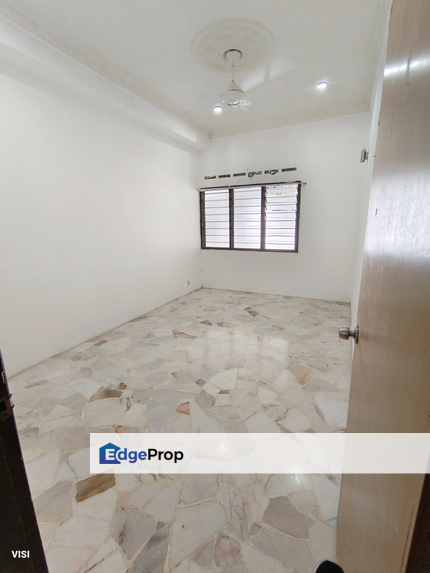 Cheap New Paint 20x75 Single Storey Ipoh Garden East South Timur Selat, Perak, Ipoh